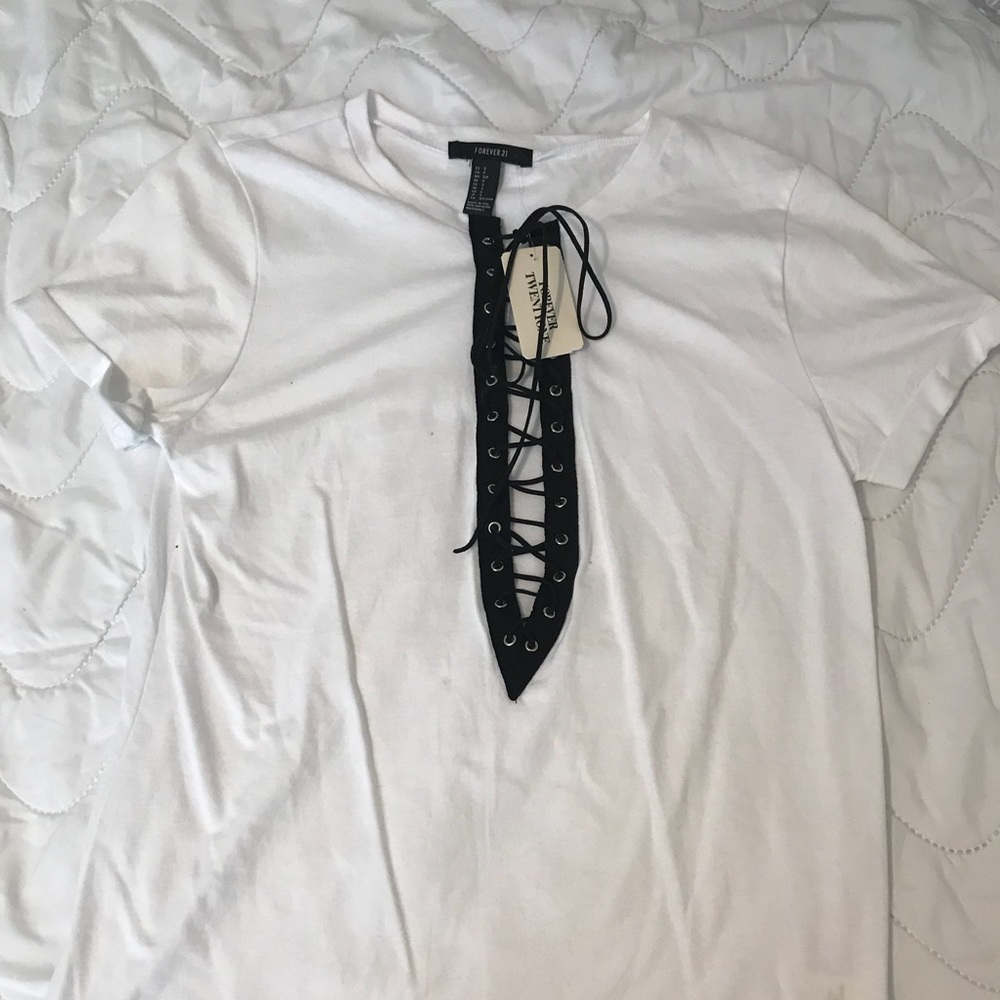 NWT Forever21 Lace up Tee